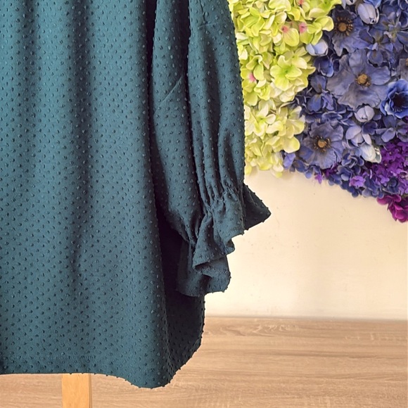 Madewell Clipdot Ruffle Top Smokey Spruce - Picture 10 of 10